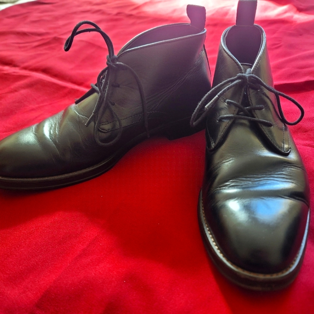 Aldo Men's Black Leather  Ankle Boots Size 8